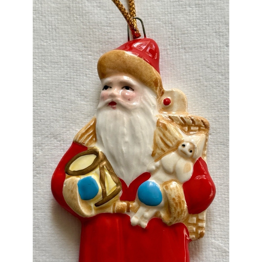 VINTAGE 1982 A COMPANY OF FRIENDS Ceramic Victorian Santa Ornaments Set of 3 NEW - Picture 8 of 14